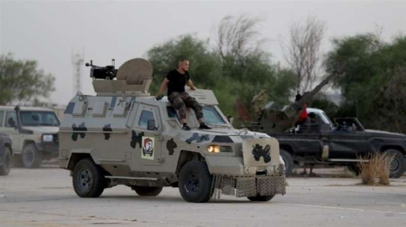 هدوء بالعاصمة الليبية وانتشار أمني مكثف والدبيبة يتفقد مواقع الاشتباكات